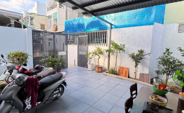 [CỰC HIẾM] NH&Agrave; S&Acirc;N VƯỜN 143M&sup2; S&Aacute;T BIỂN TRẦN PH&Uacute; &ndash; NGANG 8M BỀ THẾ &ndash; FULL NỘI THẤT