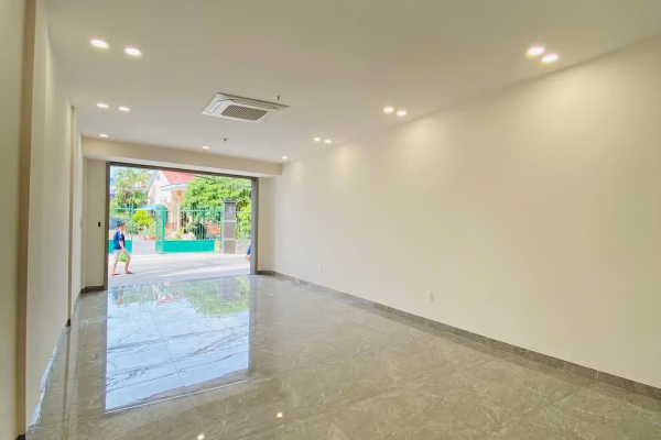 CHO THUÊ MẶT BẰNG MỚI XÂY 100% MẶT TIỀN ĐƯỜNG ĐOÀN TRẦN NGHIỆP NHA TRANG – GẦN TRƯỜNG ĐẠI HỌC VÀ BIỂN HÒN CHỒNG GIÁ 13 TRIỆU