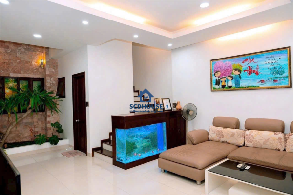 CHO THUÊ VILLA SÂN VƯỜN CAO CẤP TRUNG TÂM THÀNH PHỐ NHA TRANG – THIẾT KẾ 5 PHÒNG NGỦ CÓ HỒ CÁ CHILL – CÁCH BIỂN 1KM GIÁ 35 TRIỆU