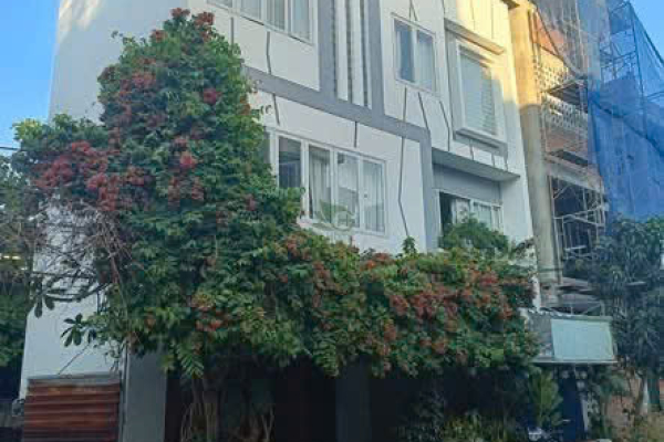 CHO THUÊ NHÀ NGUYÊN CĂN KINH DOANH KHU ĐÔ THỊ VCN PHƯỚC HẢI NHA TRANG – MẶT TIỀN RỘNG LÝ TƯỞNG 10M – DIỆN TÍCH SỬ DỤNG 180M² GIÁ 16 TRIỆU