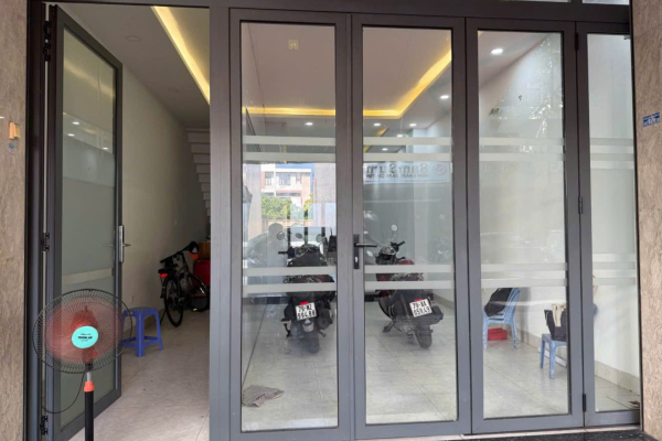 CHO THUÊ MẶT BẰNG TẦNG TRỆT LỐI ĐI RIÊNG ĐƯỜNG A2 KHU ĐÔ THỊ VCN PHƯỚC HẢI NHA TRANG – DIỆN TÍCH 100M² THÍCH HỢP MỞ VĂN PHÒNG GIÁ CHỈ 10 TRIỆU