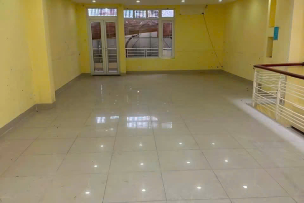 CHO THUÊ TÒA NHÀ 4 TẦNG MẶT TIỀN ĐƯỜNG THÍCH QUẢNG ĐỨC KHU ĐÔ THỊ VCN PHƯỚC HẢI NHA TRANG – DIỆN TÍCH 131M² NGANG 6M GIÁ 40 TRIỆU
