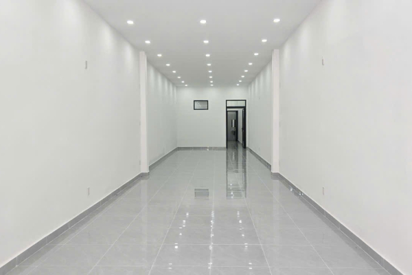 CHO THUÊ NHÀ NGUYÊN CĂN MẶT TIỀN ĐƯỜNG TÔ HIẾN THÀNH PHƯỜNG TÂN LẬP NHA TRANG – KHOẢNG CÁCH 2 PHÚT RA BIỂN TRẦN PHÚ – KHU PHỐ DU LỊCH HÀN QUỐC DẠO PHỐ SẦM UẤT GIÁ 70 TRIỆU