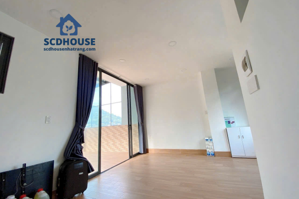 CHO THUÊ BIỆT THỰ NGHỈ DƯỠNG CÓ HỒ BƠI RIÊNG VIEW SÔNG CỒN NGỌC THẢO PHƯỜNG NGỌC HIỆP NHA TRANG – DIỆN TÍCH 280M² NỘI THẤT ĐẸP GIÁ 15 TRIỆU