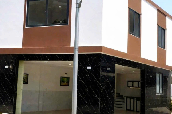 BÁN NHÀ MỚI 2 TẦNG LÔ GÓC 2 MẶT TIỀN ĐƯỜNG Ô TÔ PHƯỜNG NGỌC HIỆP NHA TRANG – DIỆN TÍCH 44,4M² 3 PHÒNG NGỦ VỪA Ở VỪA KINH DOANH GIÁ HẠ CHỈ 3,1 TỶ BAO SỔ