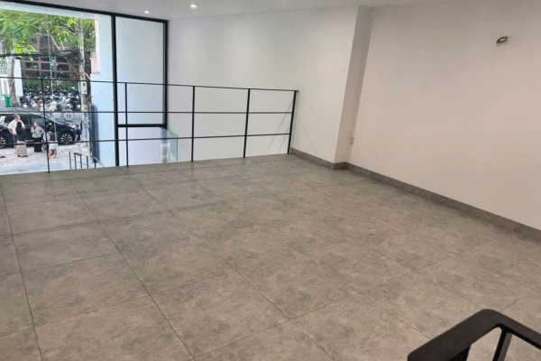 CHO THUÊ MẶT BẰNG KHU PHỐ HÀN TÂM ĐIỂM DU LỊCH TRUNG TÂM NHA TRANG – TỔNG DIỆN TÍCH 220M² (1 TRỆT 1 LỬNG 1 LẦU) THÍCH HỢP MỞ SPA THẨM MỸ VIỆN SHOWROOM GIÁ 70 TRIỆU