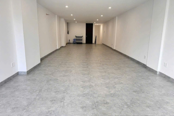 CHO THUÊ MẶT BẰNG KHU PHỐ HÀN TÂM ĐIỂM DU LỊCH TRUNG TÂM NHA TRANG – TỔNG DIỆN TÍCH 220M² (1 TRỆT 1 LỬNG 1 LẦU) THÍCH HỢP MỞ SPA THẨM MỸ VIỆN SHOWROOM GIÁ 70 TRIỆU