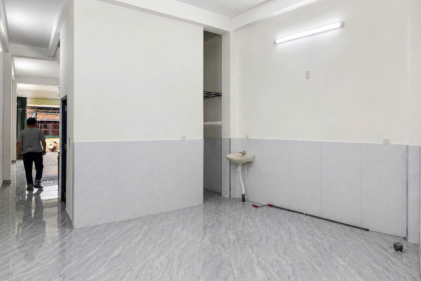 CHO THUÊ NHÀ PHỐ 1 TRỆT 2 LẦU MẶT TIỀN ĐƯỜNG 20M PHƯỜNG PHƯỚC HÒA NHA TRANG – TỔNG DIỆN TÍCH SỬ DỤNG 172,8M² GẦN BIỂN VÀ PHỐ TÂY CHO KINH DOANH TỰ DO GIÁ 25 TRIỆU/THÁNG