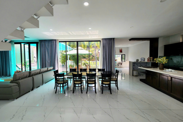 CHO THUÊ BIỆT THỰ VILLA CAO CẤP CÓ HỒ BƠI RIÊNG KHU BIỆT THỰ OCEAN VIEW NHA TRANG – DIỆN TÍCH RỘNG BỐ TRÍ 6 PHÒNG NGỦ (5PN KHÉP KÍN + 1 PHÒNG TẬP THỂ) GIÁ 85 TRIỆU/THÁNG