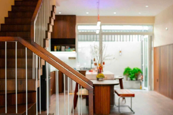 CHO THUÊ BIỆT THỰ / NHÀ PHỐ KĐT MỸ GIA NHA TRANG – DIỆN TÍCH SỬ DỤNG 270M² GỒM 3 PHÒNG NGỦ 3 WC NỘI THẤT HIỆN ĐẠI ĐẦY ĐỦ CÓ MÁY RỬA BÁT GẦN HỒ BƠI GIÁ 40 TRIỆU/THÁNG