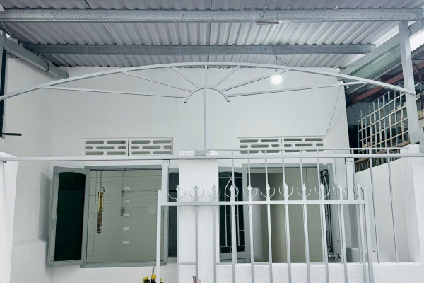BÁN GẤP LÔ ĐẤT TẶNG NHÀ CẤP 4 TẠI KĐT TÁI ĐỊNH CƯ ĐẤT LÀNH VĨNH THÁI NHA TRANG – DIỆN TÍCH 64M² ĐƯỜNG Ô TÔ 5M CÁCH PHONG CHÂU 80M SÁT CÔNG VIÊN VÀ KĐT SUN GROUP SỔ HỒNG GIÁ CHỈ 2 TỶ 790 TRIỆU