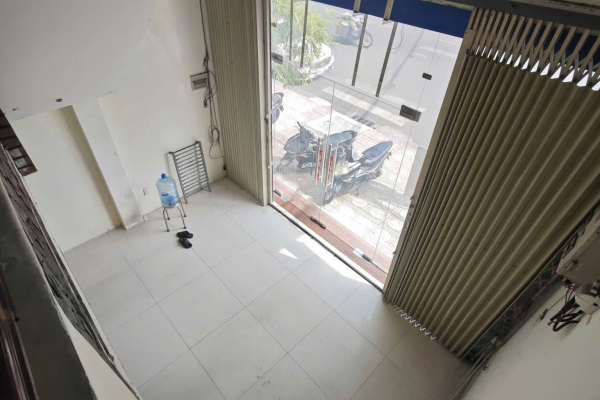 CHO THUÊ NHÀ MẶT TIỀN 6 TẦNG TRUNG TÂM NHA TRANG – CẠNH NGÃ 6 NHA TRANG SẦM UẤT – DIỆN TÍCH SỬ DỤNG 342M² MẶT TIỀN 5M RỘNG RÃI PHÙ HỢP KINH DOANH SPA SHOWROOM VĂN PHÒNG GIÁ 40 TRIỆU/THÁN