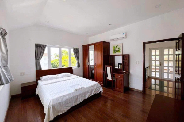 LUXURY OCEANFRONT VILLA WITH PRIVATE SWIMMING POOL FOR LEASE IN AN VIEN COMPOUND NHA TRANG - VIP SECURE COASTAL ENCLAVE - 6 BEDROOMS FULLY FURNISHED PREMIUM INTERIORS RENT 55M VND/MONTH