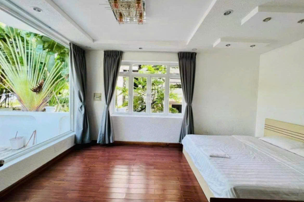 LUXURY OCEANFRONT VILLA WITH PRIVATE SWIMMING POOL FOR LEASE IN AN VIEN COMPOUND NHA TRANG - VIP SECURE COASTAL ENCLAVE - 6 BEDROOMS FULLY FURNISHED PREMIUM INTERIORS RENT 55M VND/MONTH