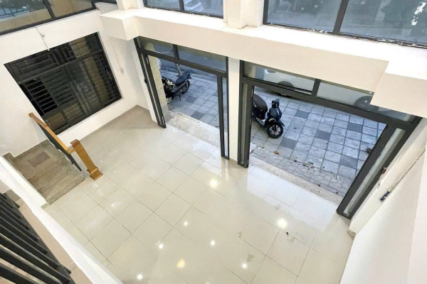 CHO THUÊ MẶT BẰNG KINH DOANH 70M² KHU BÀN CỜ PHƯỚC LONG NHA TRANG – MẶT TIỀN RỘNG 8M RẤT HIẾM – ĐƯỜNG 18M VỈA HÈ 3M – CÓ ĐIỀU HOÀ TRUNG TÂM – GIÁ CHỈ 15 TRIỆU/THÁNG