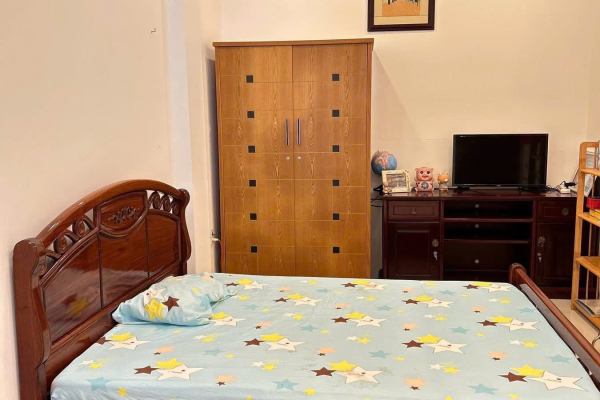 CHO THUÊ TÒA NHÀ 5 TẦNG MẶT TIỀN ĐƯỜNG HOÀNG HOA THÁM PHƯỜNG XƯƠNG HUÂN NHA TRANG – CÁCH BIỂN CHỈ 150M – GẦN KHÁCH SẠN, NGÂN HÀNG & KHU VĂN PHÒNG – DIỆN TÍCH XÂY DỰNG 325M² – GIÁ 38 TRIỆU/THÁNG