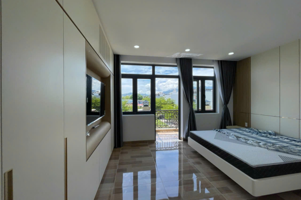LUXURY 4-BEDROOM HOUSE FOR LEASE IN MY GIA PACK 5 NHA TRANG - OPPOSITE PARK & NEAR QUAN TRUONG RIVER - EQUIPPED WITH ELEVATOR & HIGH-END FULL FURNITURE - 270 SQM USABLE AREA - RENT 45M VND/MONTH