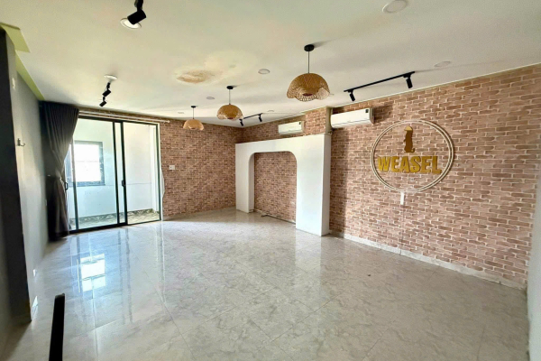 CHO THUÊ MẶT BẰNG NHA TRANG 300M² – 2 MẶT TIỀN ĐƯỜNG VÀNH ĐAI, LỐI ĐI RIÊNG