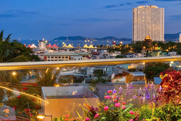 BÁN NHÀ 20 TỶ NHA TRANG – VILLA ĐỒI 307M² ĐƯỜNG NGÔ ĐẾN, VIEW BIỂN, 5 PHÒNG NGỦ