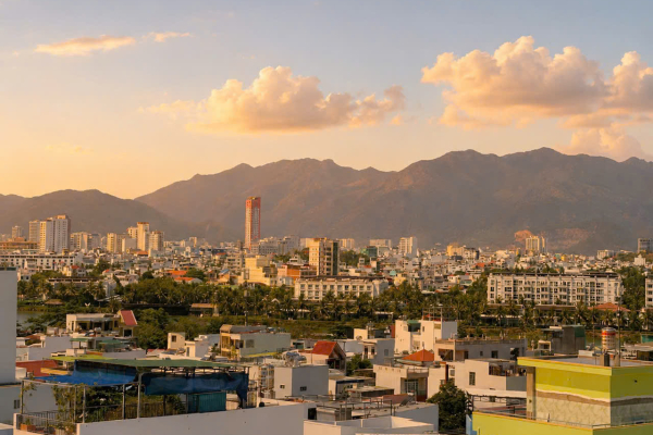 BÁN NHÀ 20 TỶ NHA TRANG – VILLA ĐỒI 307M² ĐƯỜNG NGÔ ĐẾN, VIEW BIỂN, 5 PHÒNG NGỦ