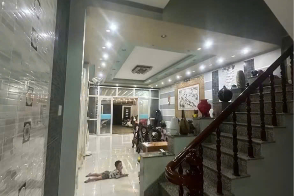 CHO THUÊ NHÀ MẶT TIỀN PHƯỜNG SÀI, NHA TRANG – 130M², GIÁ 17 TRIỆU/THÁNG