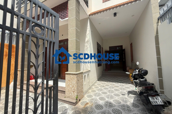 CHO THUÊ NHÀ 3 TẦNG MẶT TIỀN MẠC ĐĨNH CHI – NHA TRANG