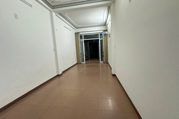 CHO THUÊ MẶT BẰNG NHA TRANG HẺM 120 NGUYỄN THIỆN THUẬT – PHỐ TÂY NHA TRANG