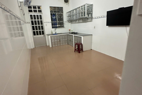 CHO THUÊ MẶT BẰNG NHA TRANG HẺM 120 NGUYỄN THIỆN THUẬT – PHỐ TÂY NHA TRANG