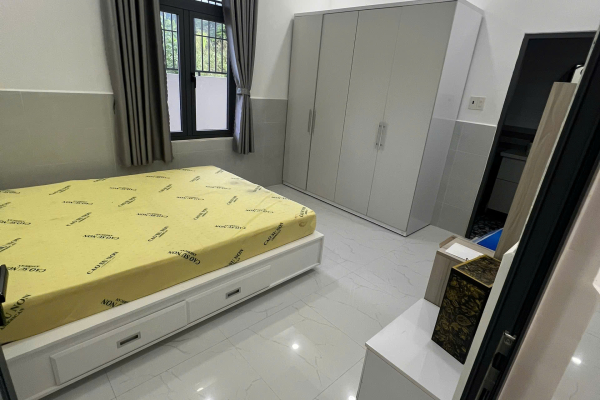 CHO THUÊ NHÀ NGUYÊN CĂN NHA TRANG – PHƯỚC ĐỒNG, GẦN 300M², CÓ SÂN ĐẬU Ô TÔ