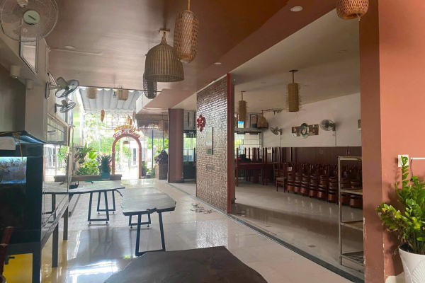 CHO THUÊ MẶT BẰNG NHA TRANG 500M² – VĨNH ĐIỀM TRUNG, NGANG 10M, GIÁ 30 TRIỆU/THÁNG