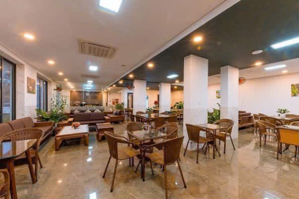 CHO THUÊ KHÁCH SẠN KINH DOANH 40 PHÒNG – LÔ GÓC 8 TẦNG, GẦN ĐƯỜNG VÀNH ĐAI VÀ DỰ ÁN SUN GROUP