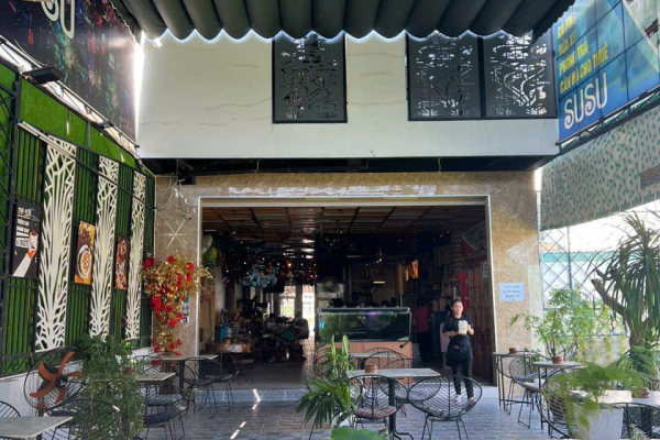 CHO THUÊ NGUYÊN TÒA NHÀ MẶT TIỀN PHƯƠNG SÀI NHA TRANG – KẾT HỢP CÀ PHÊ, CĂN HỘ, PHÒNG TRÀ