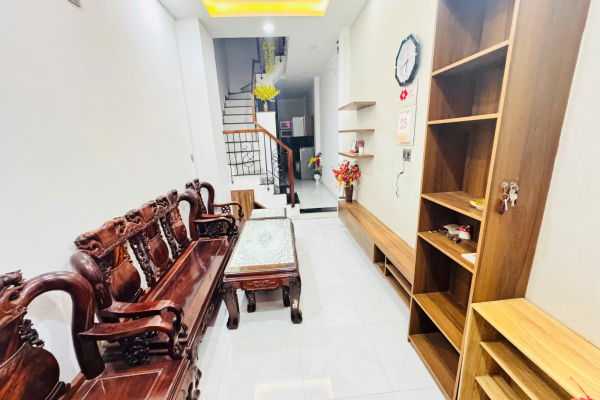 NHÀ NGUYÊN CĂN NHA TRANG – CHO THUÊ NHÀ 4 TẦNG FULL NỘI THẤT GẦN LÊ HỒNG PHONG