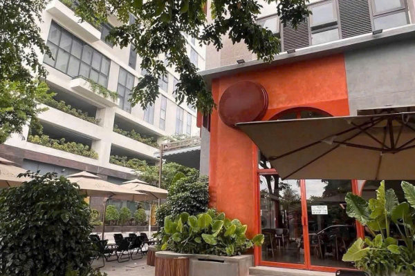 CHO THUÊ MẶT BẰNG NHA TRANG 186M² – CĂN GÓC 2 MẶT TIỀN TỐ HỮU, VCN PHƯỚC HẢI