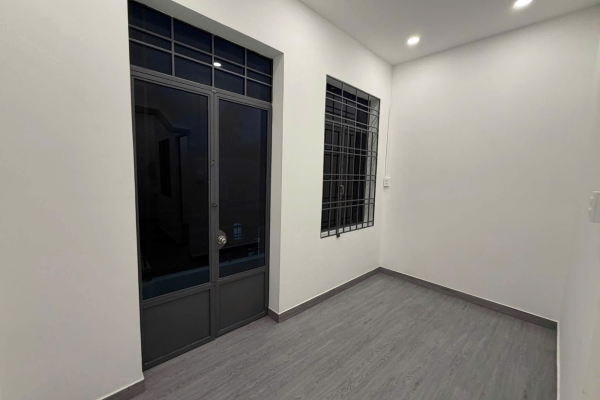 BÁN NHÀ NGUYÊN CĂN 2 TẦNG MẶT TIỀN NGÔ ĐẾN, NHA TRANG – GIÁ 2,35 TỶ