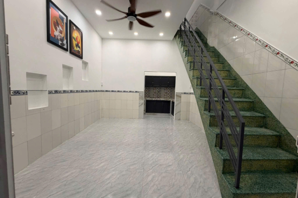 BÁN NHÀ NGUYÊN CĂN 2 TẦNG MẶT TIỀN NGÔ ĐẾN, NHA TRANG – GIÁ 2,35 TỶ