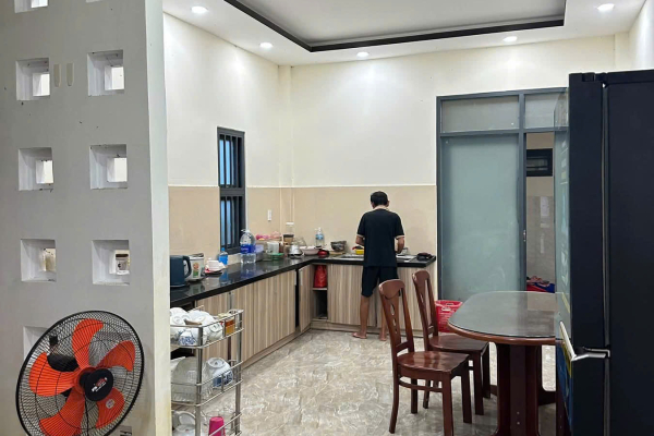 THUÊ NHÀ NGUYÊN CĂN Ở NHA TRANG – NHÀ 2 TẦNG FULL NỘI THẤT, CHỈ 11 TRIỆU/THÁNG
