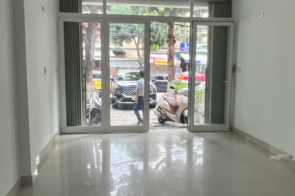 Mặt Bằng Nha Trang – Cho Thuê Cửa Hàng Mặt Đường Dã Tượng Giá 10 Triệu/Tháng