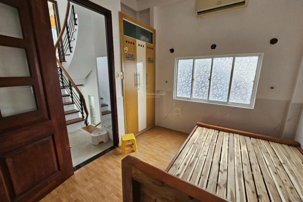 BÁN NHÀ 4 TẦNG ĐÃ HOÀN CÔNG MẶT TIỀN ĐƯỜNG HỒNG LĨNH PHƯỜNG PHƯỚC HÒA NHA TRANG – ĐƯỜNG NHỰA 14M Ô TÔ ĐẬU TẬN NHÀ – NỞ HẬU TÀI LỘC GIÁ 5 TỶ
