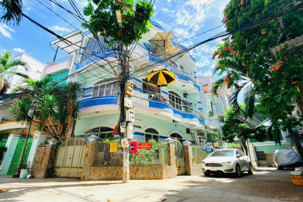CHỦ GIẢM GẤP 550 TRIỆU – BÁN CĂN GÓC 2 MẶT TIỀN ĐƯỜNG CAO BÁ QUÁT NHA TRANG – NGANG 10.5M CỰC HIẾM – NHÀ 3 TẦNG KIÊN CỐ GIÁ 7 TỶ 950 TRIỆU