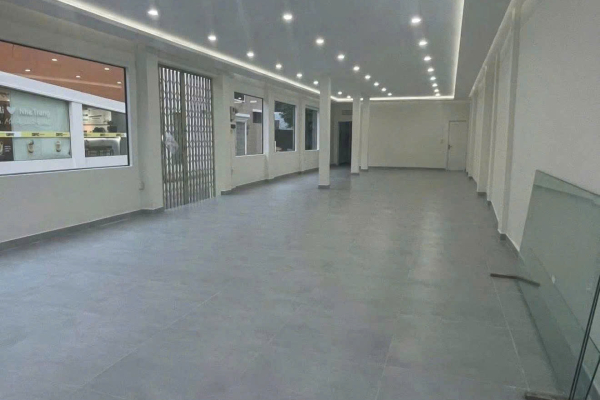 [SIÊU PHẨM LÔ GÓC] NHÀ 2 TẦNG MẶT TIỀN NGUYỄN THỊ MINH KHAI – DIỆN TÍCH KHỦNG – GIÁ 55TRIỆU THÁNG