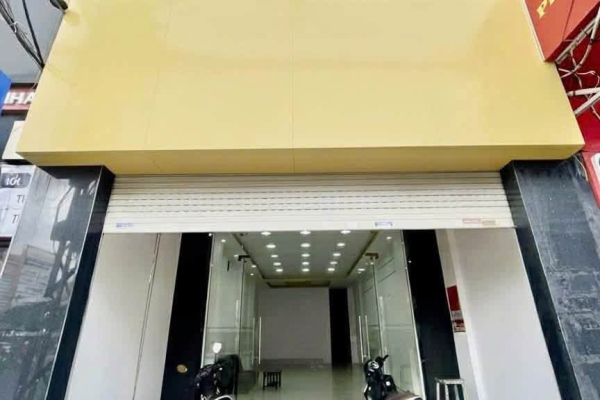 CHO THUÊ NHÀ PHỐ KINH DOANH 4 TẦNG MẶT TIỀN NGAY VÒNG XOAY THỐNG NHẤT PHƯỜNG VẠN THẠNH TRUNG TÂM NHA TRANG – DIỆN TÍCH 145M²/SÀN (NGANG 5M × 29M) TỔNG SÀN 580M² HƯỚNG BẮC GIÁ 50 TRIỆU/THÁNG
