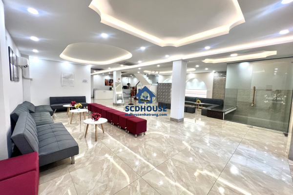 CHO THUÊ TÒA NHÀ KINH DOANH SIÊU RỘNG 15 PHÒNG CÓ HẦM MẶT TIỀN ĐƯỜNG KHU ĐÔ THỊ HÀ QUANG 2 NHA TRANG – DIỆN TÍCH SÀN 235M² NGANG 10M GIÁ 100 TRIỆU