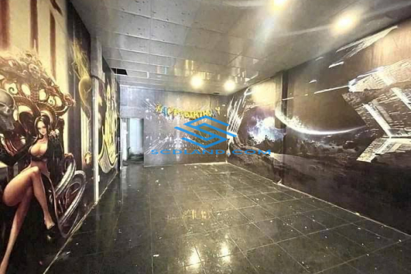 CHO THUÊ NHÀ NGUYÊN CĂN MẶT TIỀN NGUYỄN THỊ MINH KHAI – NGANG 6M CỰC THOÁNG