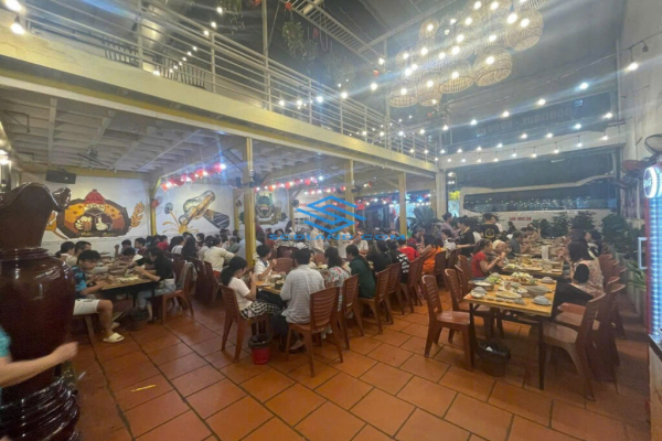 [VỊ TRÍ VÀNG] MẶT BẰNG NHÀ HÀNG NGANG 12M – NGAY NGÃ TƯ PHƯỚC HÒA – 600M² SỬ DỤNG – CHỈ 75TRIỆU THÁNG