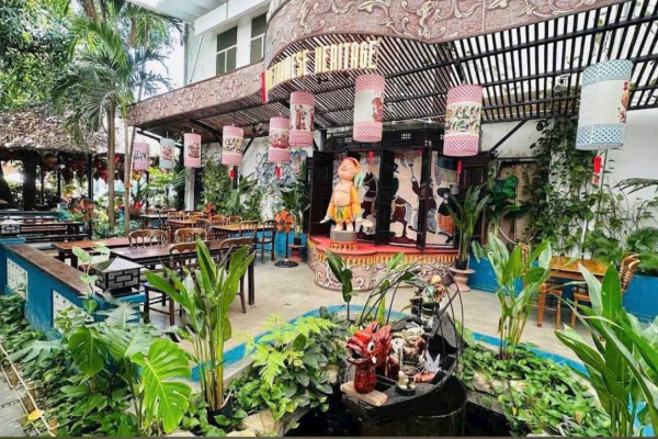 CHO THUÊ MẶT BẰNG KINH DOANH F&B SIÊU KHỦNG 800M² KHU PHỐ TÂY HẺM TUỆ TĨNH TRUNG TÂM NHA TRANG – NGANG 23M ĐƯỜNG Ô TÔ NÉ NHAU CÓ SẴN THIẾT BỊ NHÀ HÀNG CÀ PHÊ CHUYÊN PHỤC VỤ KHÁCH NGA GIÁ 70 TRIỆU/THÁNG