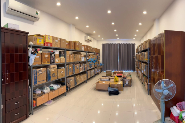 [GIÁ SIÊU TỐT] NHÀ 5 TẦNG MẶT TIỀN VẠN THẠNH – 325M² SÀN – THIẾT KẾ THÔNG SUỐT – 39 TRIỆU THÁNG