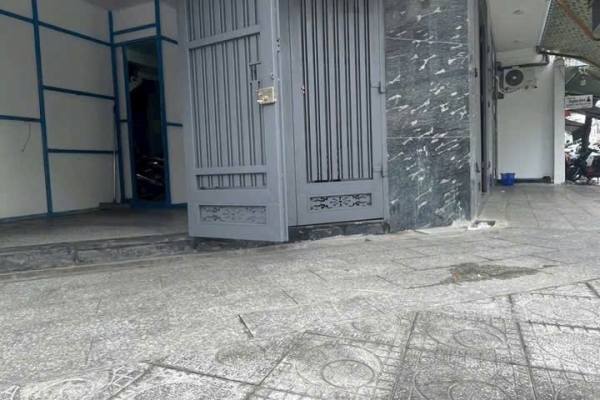 CHO THUÊ MẶT BẰNG LÔ GÓC KHU PHỐ HÀN TRUNG TÂM DU LỊCH NHA TRANG – DIỆN TÍCH 45M² VỊ TRÍ VÀNG PHÙ HỢP KINH DOANH F&B CÀ PHÊ ĂN UỐNG GIÁ 25 TRIỆU/THÁNG