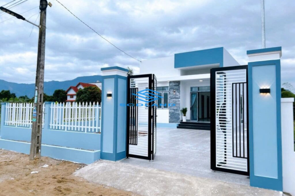 Nhượng Lại Biệt Thự Nhà Vườn Hiện Đại Xã Suối Tiên – Diên Khánh, Khánh Hòa – Giá Chỉ 3,2 Tỷ