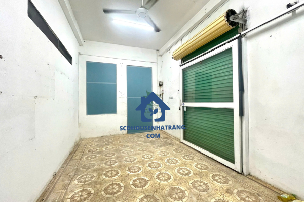 CHO THUÊ MẶT BẰNG RIÊNG BIỆT 2 TẦNG KHU MƯỜNG THANH VIỄN TRIỀU NHA TRANG – MẶT TIỀN NGANG 13M SẦM UẤT – KINH DOANH TỰ DO GIÁ 25 TRIỆU